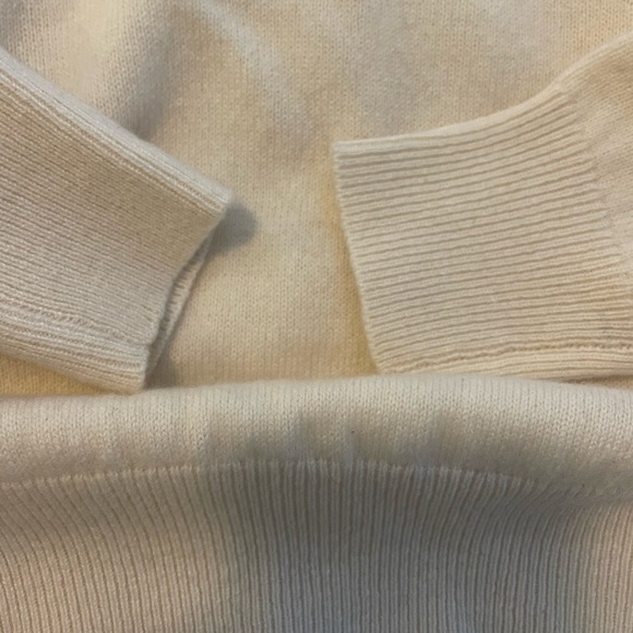 Wilfred Cashmere Crewneck - Picture 3 of 4
